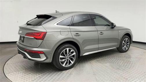 2023 Audi Q5 45 S line Prestige