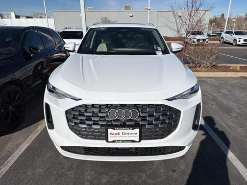 2025 Audi Q5 Premium TFSI quattro S tronic