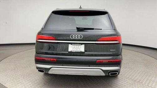 2025 Audi Q7 55 Premium Plus