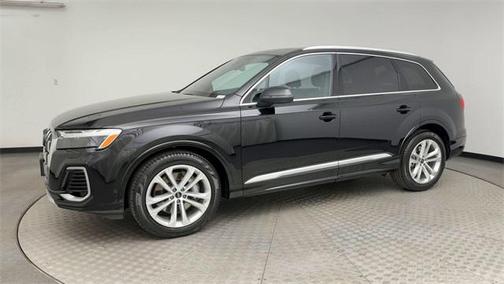 2025 Audi Q7 55 Premium Plus