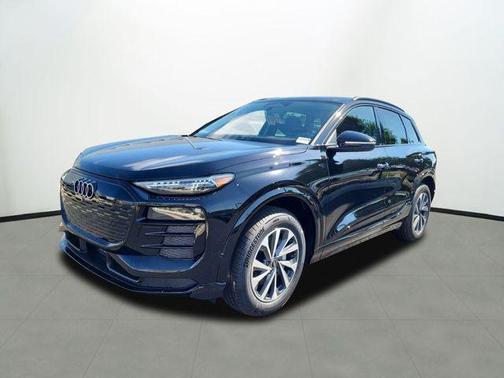 2025 Audi Q6 e-tron Premium Plus quattro
