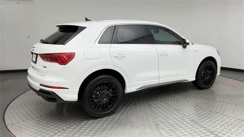 2021 Audi Q3 45 S line Premium Plus