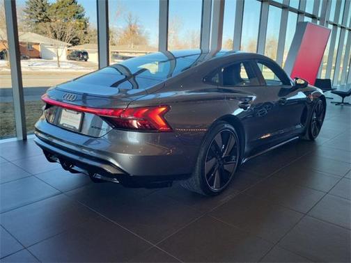 2025 Audi S e-tron GT Premium Plus