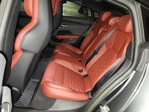 2023 Audi e-tron GT Premium Plus quattro