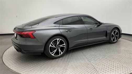 2023 Audi e-tron GT Premium Plus quattro