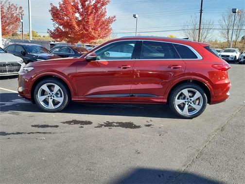 2025 Audi Q5 Prestige TFSI quattro S tronic