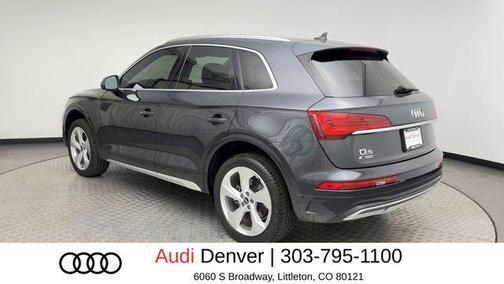 Manhattan Gray Metallic 2021 Audi Q5 45 Premium Plus