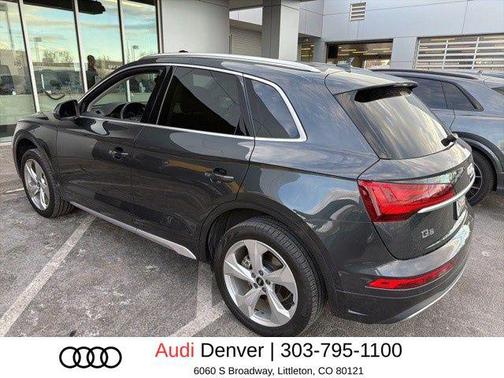 Manhattan Gray Metallic 2021 Audi Q5 45 Premium Plus