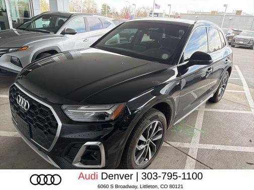 Mythos Black Metallic 2023 Audi Q5 45 S line Premium Plus