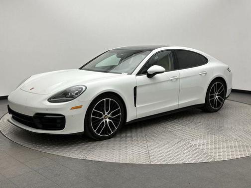 2021 Porsche Panamera 4