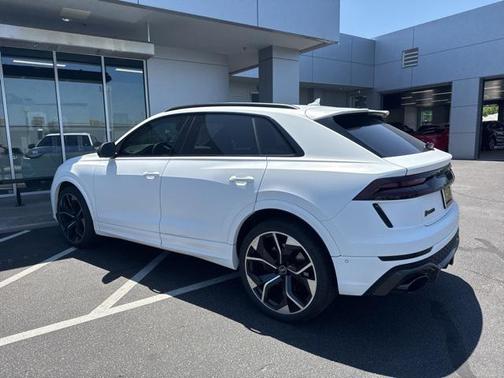 2023 Audi RS Q8 4.0T