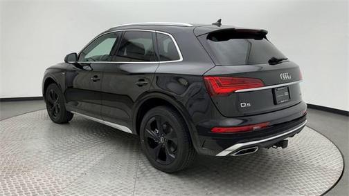 2023 Audi Q5 45 S line Prestige
