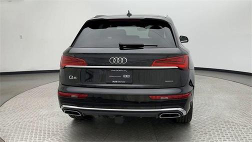 2023 Audi Q5 45 S line Prestige