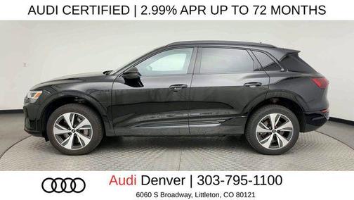 Mythos Black Metallic 2024 Audi Q8 e-tron Premium