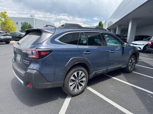 2024 Subaru Outback Touring XT
