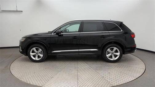 2024 Audi Q7 55 Premium