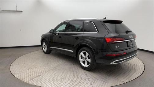 2024 Audi Q7 55 Premium