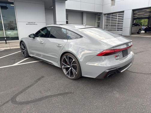 2022 Audi RS 7 4.0T