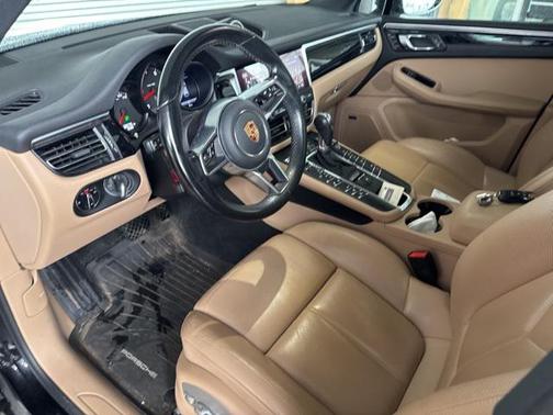 2019 Porsche Macan Base