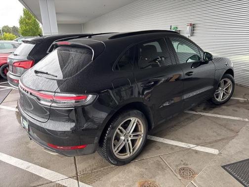 2019 Porsche Macan Base