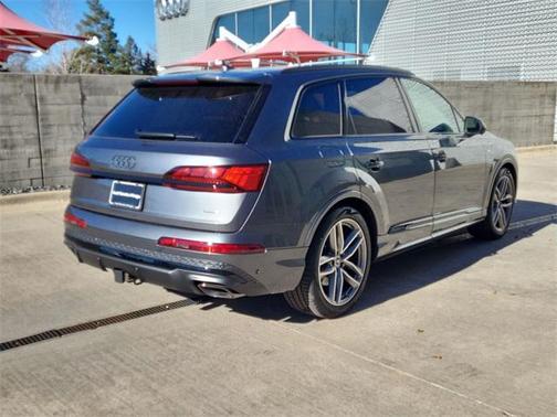 2026 Audi Q7 55 Prestige