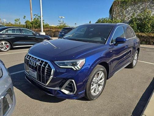 2023 Audi Q3 45 S line Premium Plus