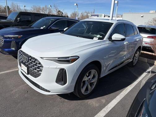 2025 Audi Q5 Premium Plus TFSI quattro S tronic