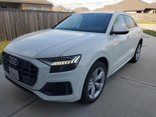 2023 Audi Q8 55 Premium Plus