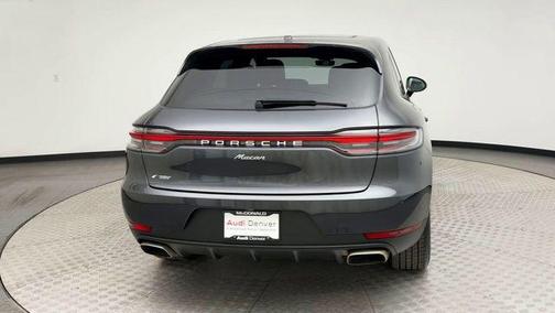 2021 Porsche Macan Base
