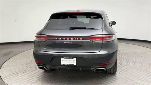 2021 Porsche Macan Base