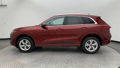 2025 Audi Q5 Premium TFSI quattro S tronic