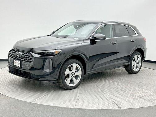 2025 Audi Q5 Premium Plus TFSI quattro S tronic