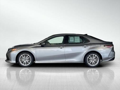 2019 Toyota Camry XLE