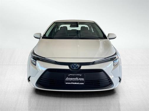 2025 Toyota Corolla Hybrid LE