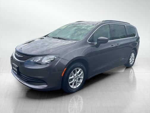 2020 Chrysler Voyager LXI