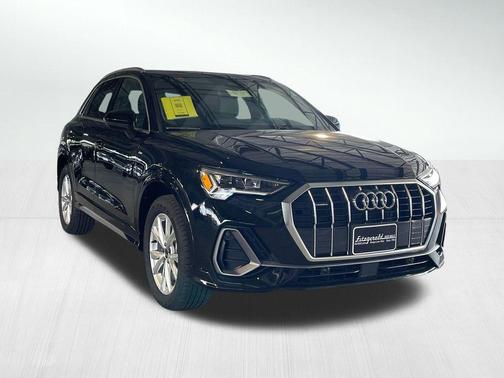 2023 Audi Q3 Premium 45 TFSI S line quattro Tiptronic