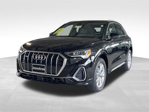 2023 Audi Q3 Premium 45 TFSI S line quattro Tiptronic