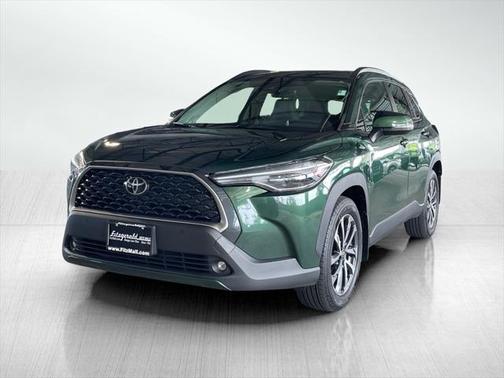 2022 Toyota Corolla Cross XLE