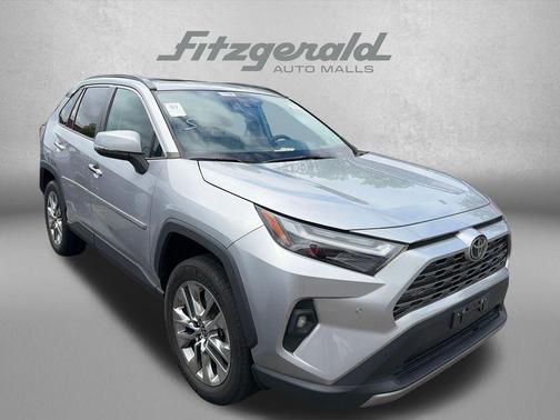 Silver Sky Metallic 2022 Toyota RAV4 Limited