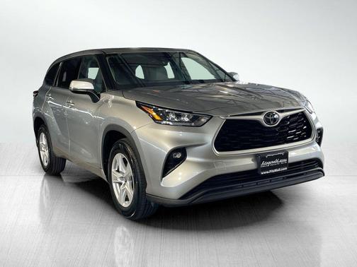 2020 Toyota Highlander LE