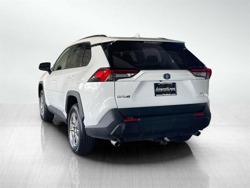 2024 Toyota RAV4 Hybrid LE