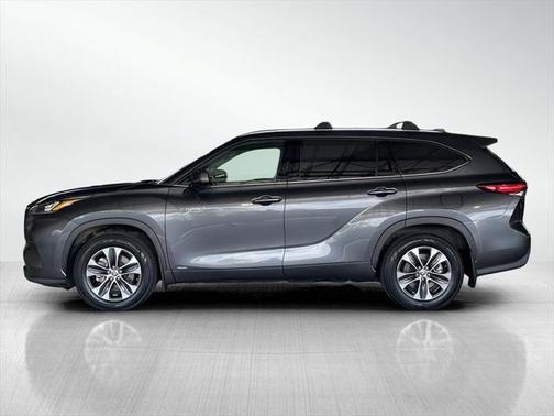 2020 Toyota Highlander Hybrid XLE