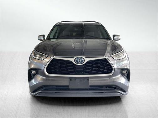2020 Toyota Highlander Hybrid XLE