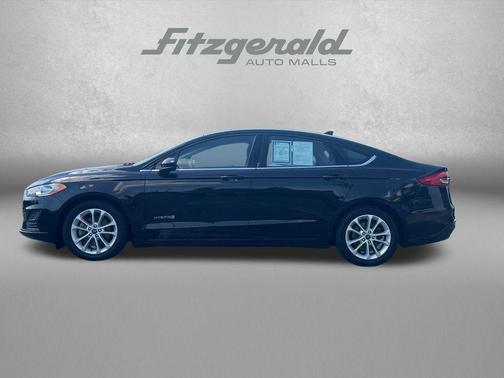 AGATE BLACK 2019 Ford Fusion Hybrid SE