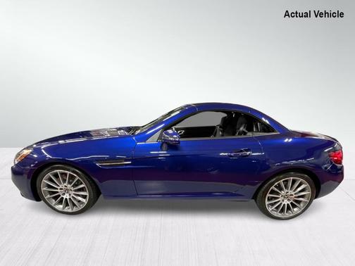 Photo 4 of 32 of 2018 Mercedes-Benz SLC 300 Base