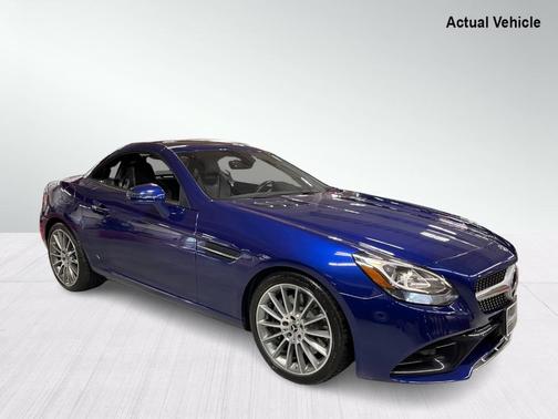 Photo 1 of 32 of 2018 Mercedes-Benz SLC 300 Base