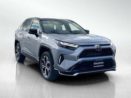 2025 Toyota RAV4 Hybrid SE