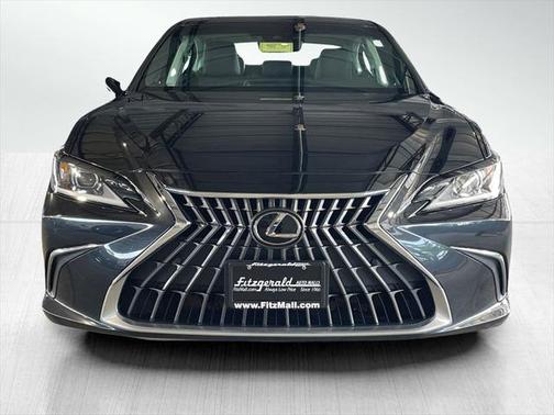 2022 Lexus ES 350 Base