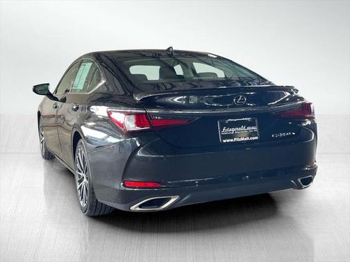 2022 Lexus ES 350 Base