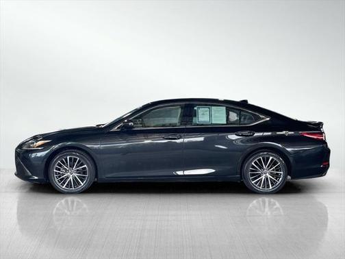2022 Lexus ES 350 Base
